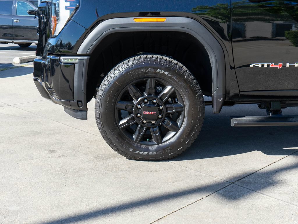 New 2026 GMC Sierra 3500 AT4 w/ AT4 Premium Plus Package AWD/4WD image 31