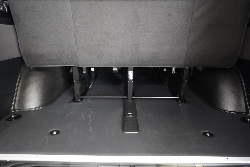 Used 2025 Mercedes-Benz Sprinter 2500 image 30