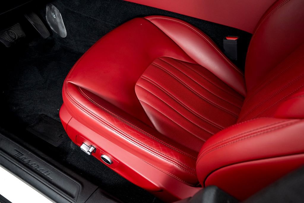 Used 2022 Maserati Levante GT image 20