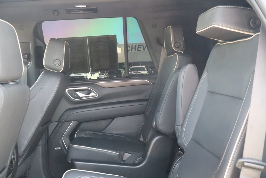 Used 2023 Chevrolet Tahoe Premier RWD image 32