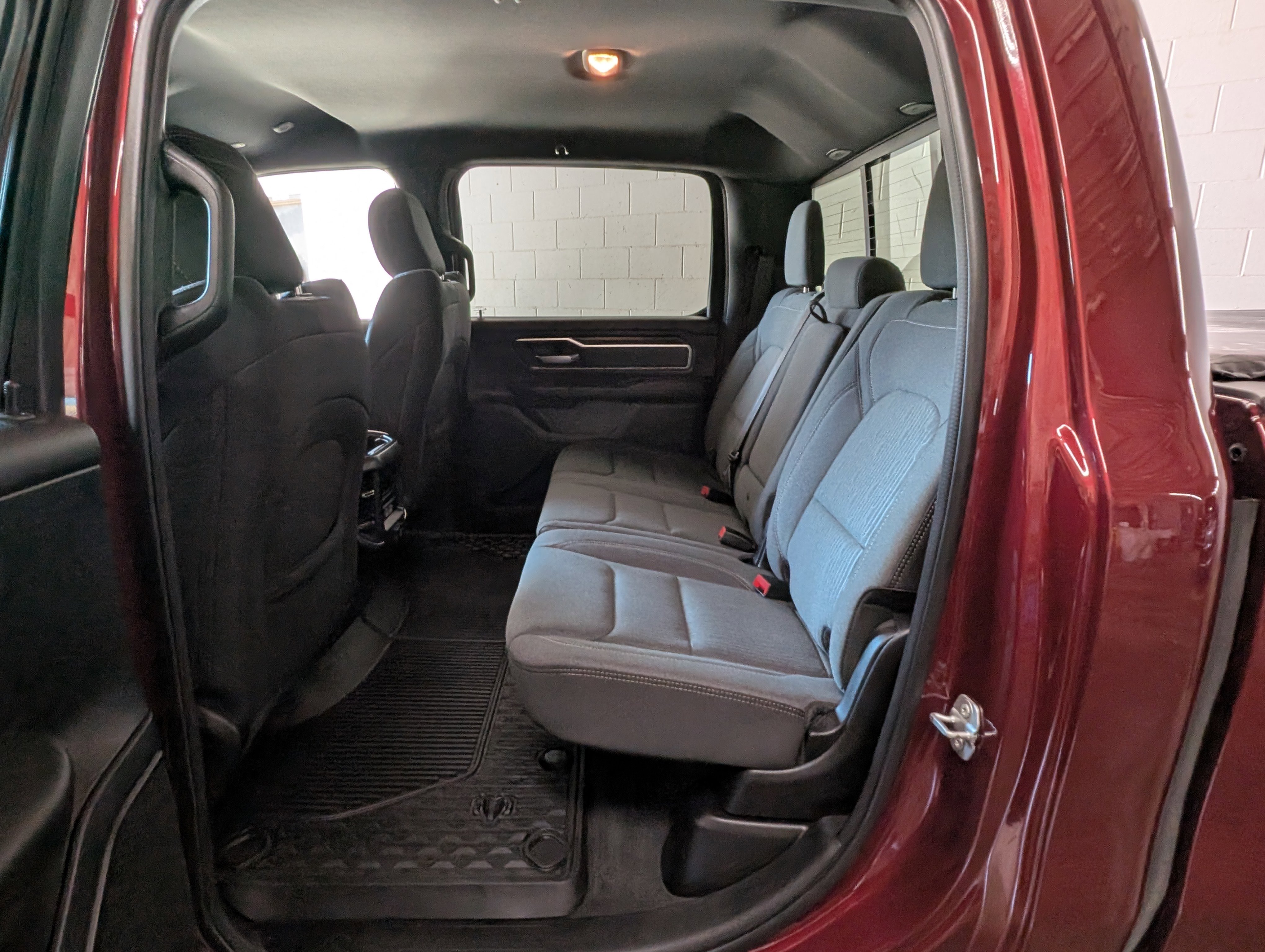 Used 2022 RAM 1500 Big Horn image 6