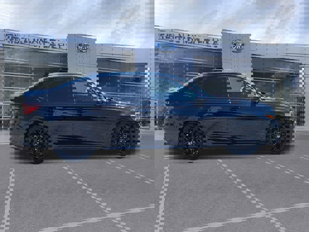 Used 2025 Honda Civic Sport image 6