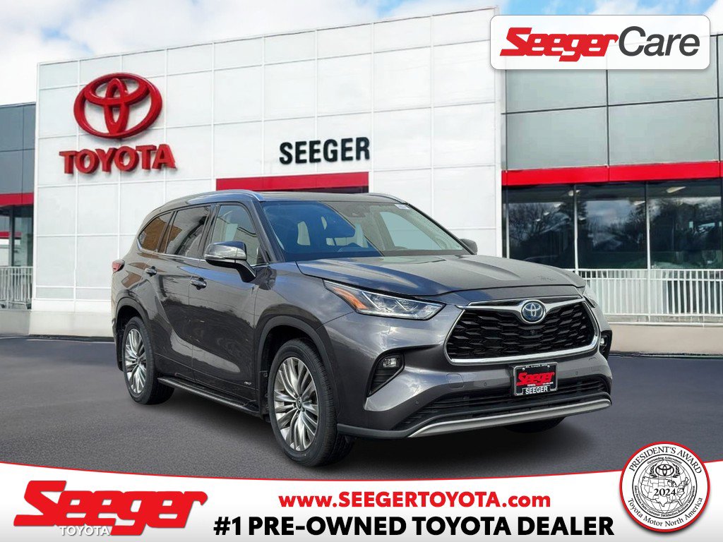 Used 2022 Toyota Highlander Platinum video 1