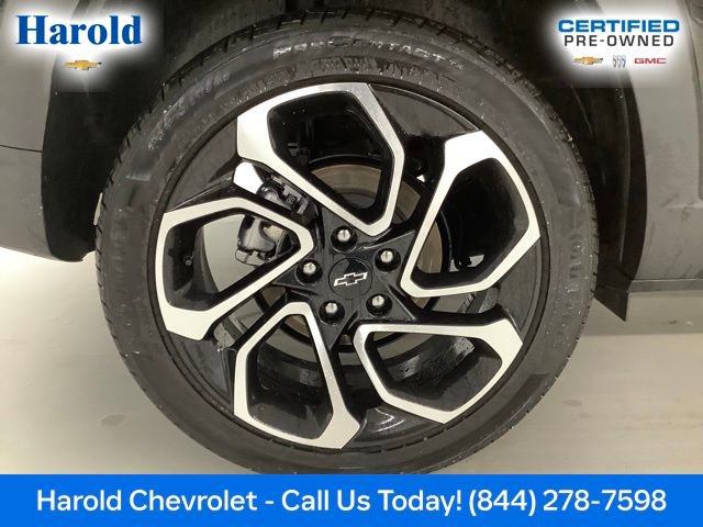 Used 2025 Chevrolet Trax RS image 10