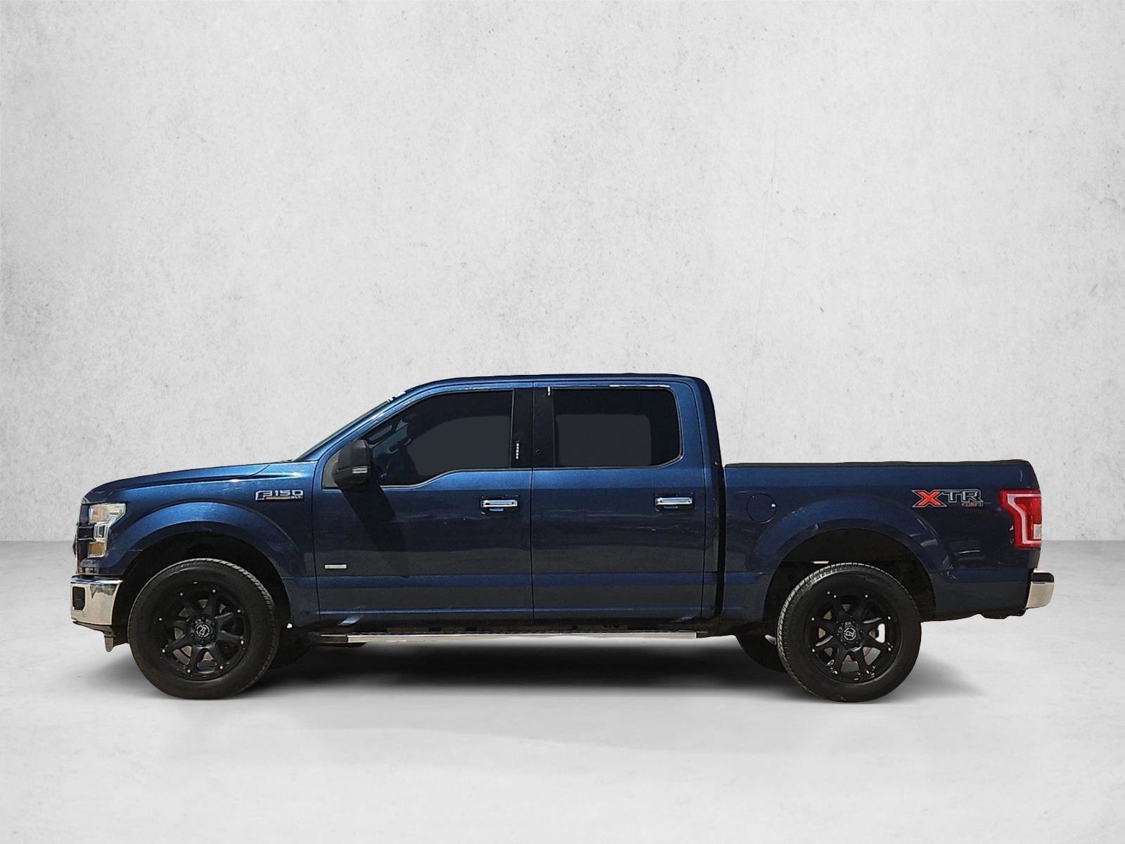 Used 2016 Ford F150 XLT w/ Equipment Group 302A Luxury AWD/4WD image 8