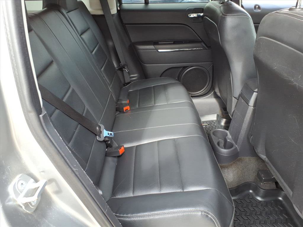 Used 2014 Jeep Patriot Limited w/ Sun/Sound Group image 16