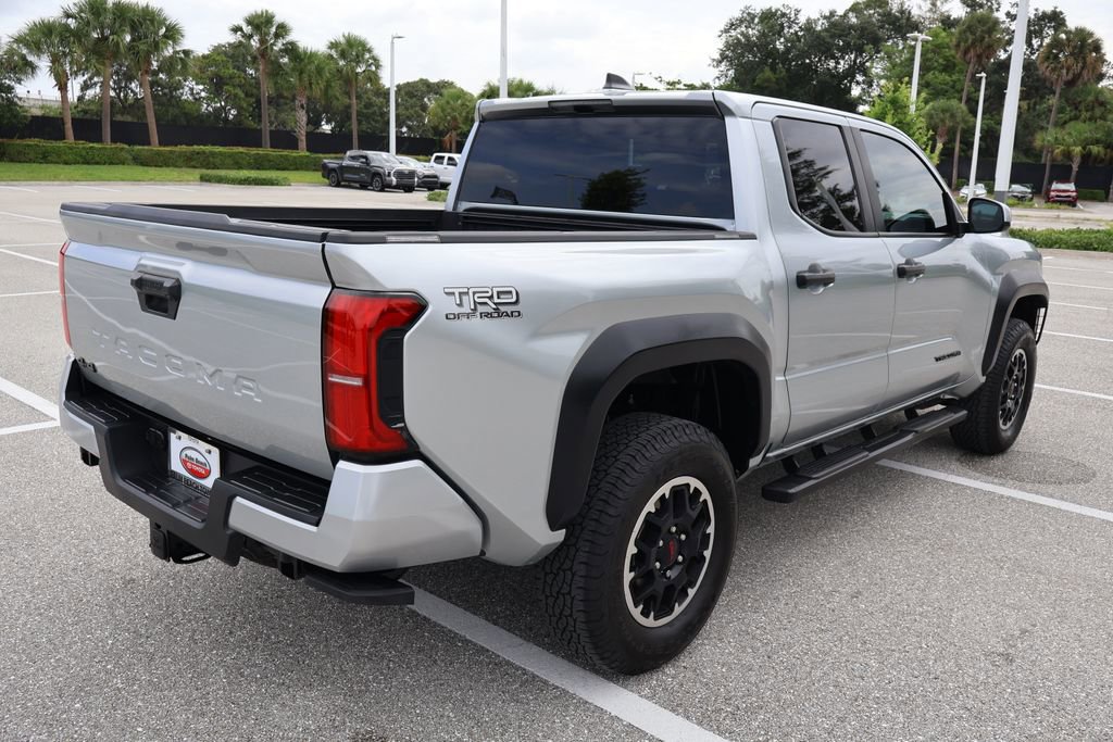 Used 2024 Toyota Tacoma TRD Off-Road AWD/4WD image 7