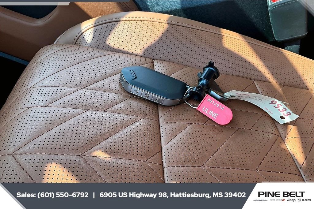 Used 2025 Kia Telluride SX Prestige X-Line image 9