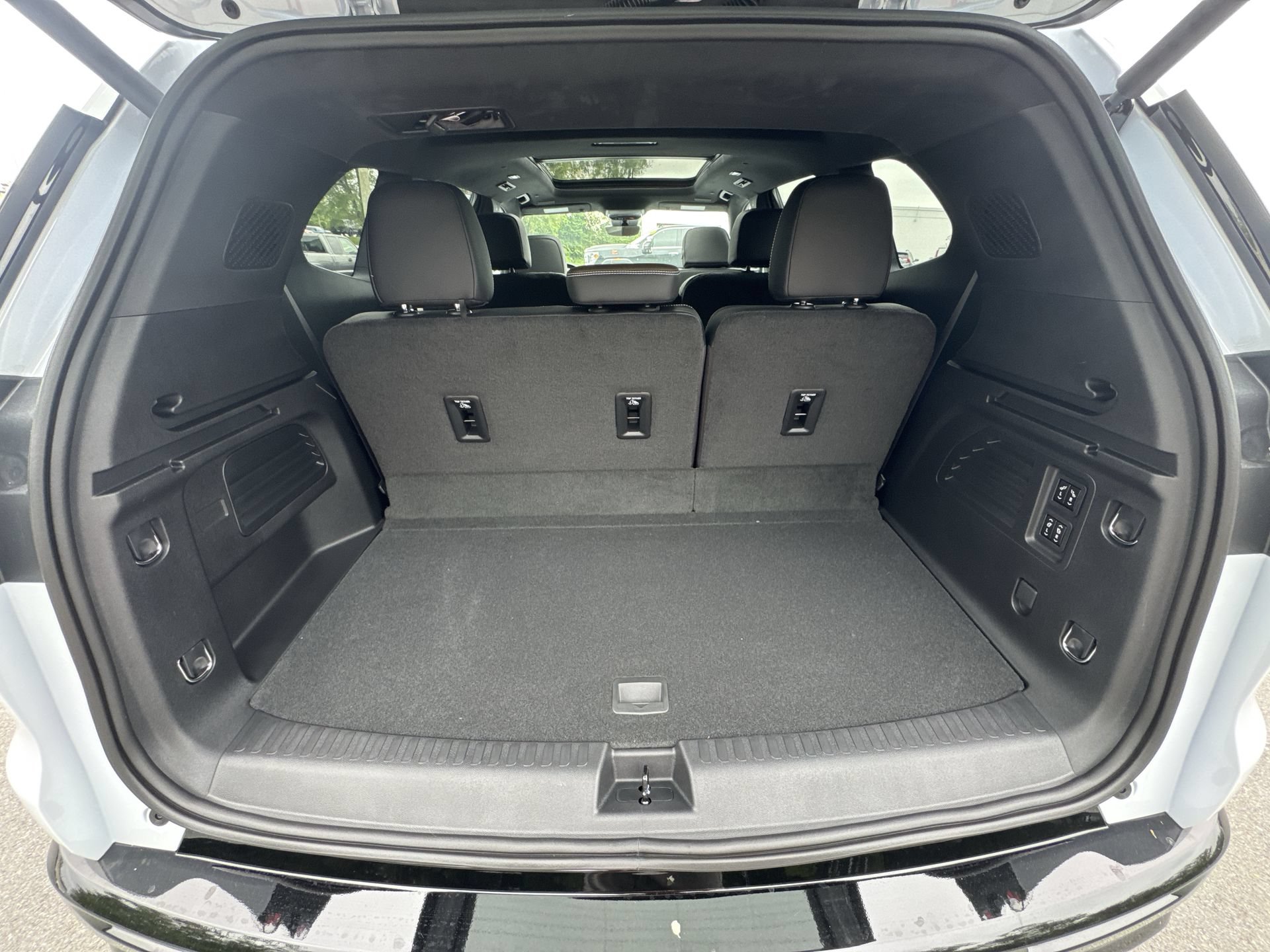 New 2026 GMC Acadia Denali Ultimate AWD/4WD image 21