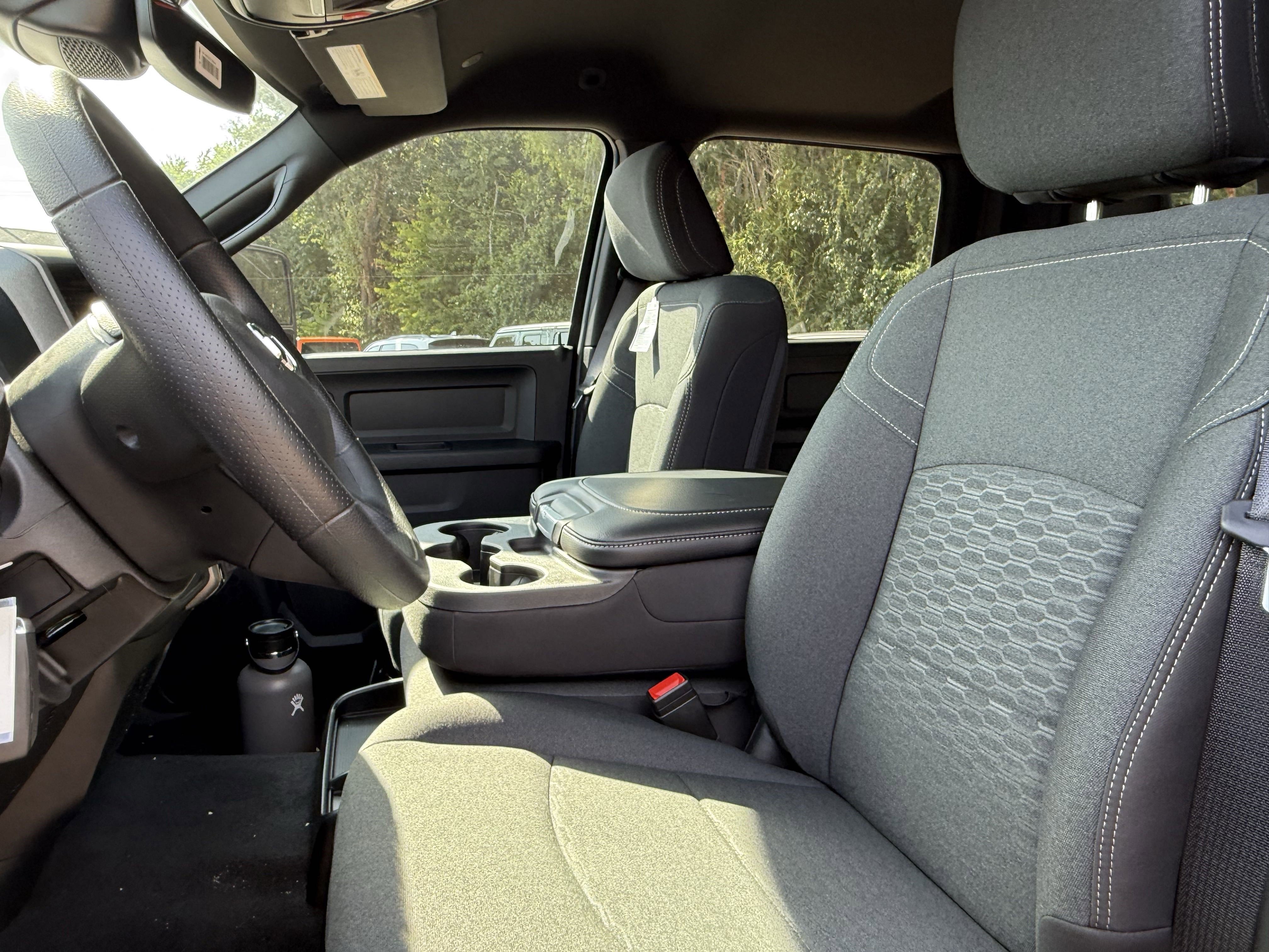 New 2026 RAM 3500 Tradesman image 15
