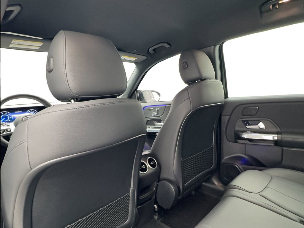 Used 2025 Mercedes-Benz EQB 250+ image 21