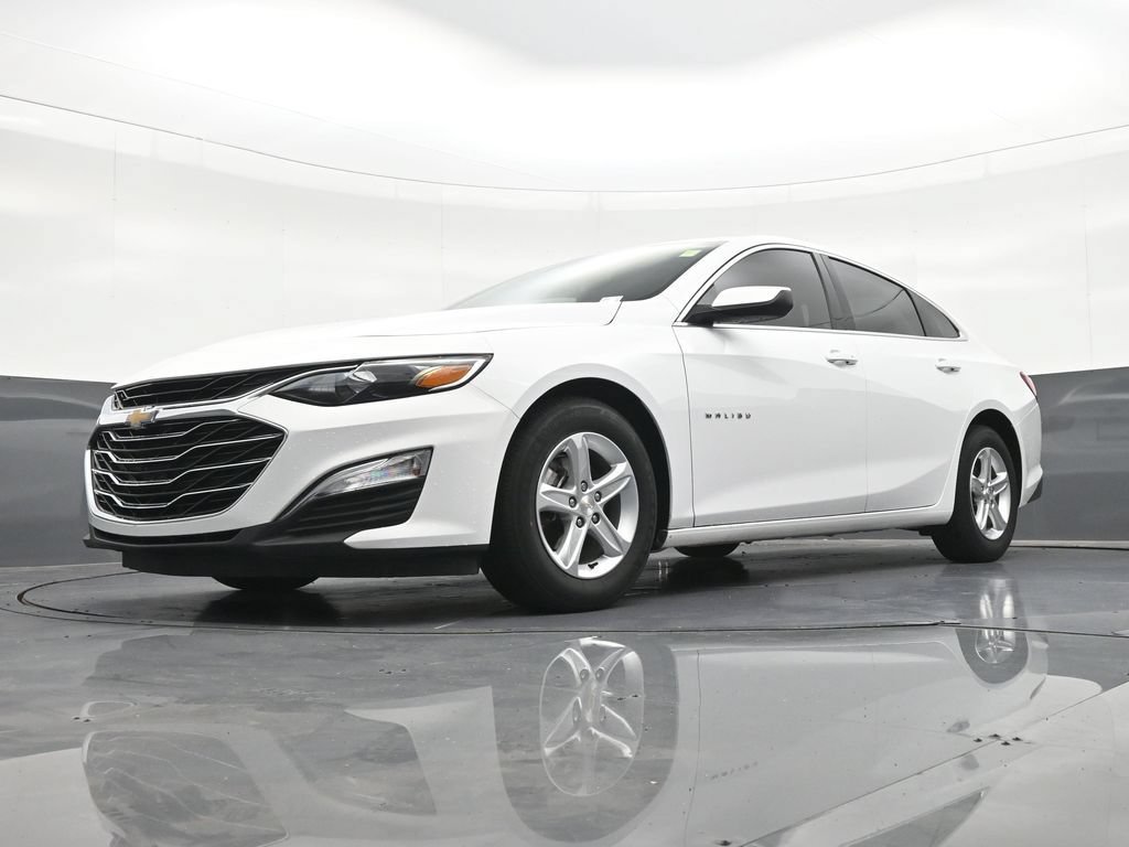Used 2024 Chevrolet Malibu LS FWD image 23