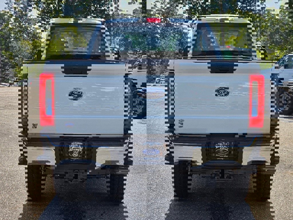 New 2026 Ford F350 XL image 24