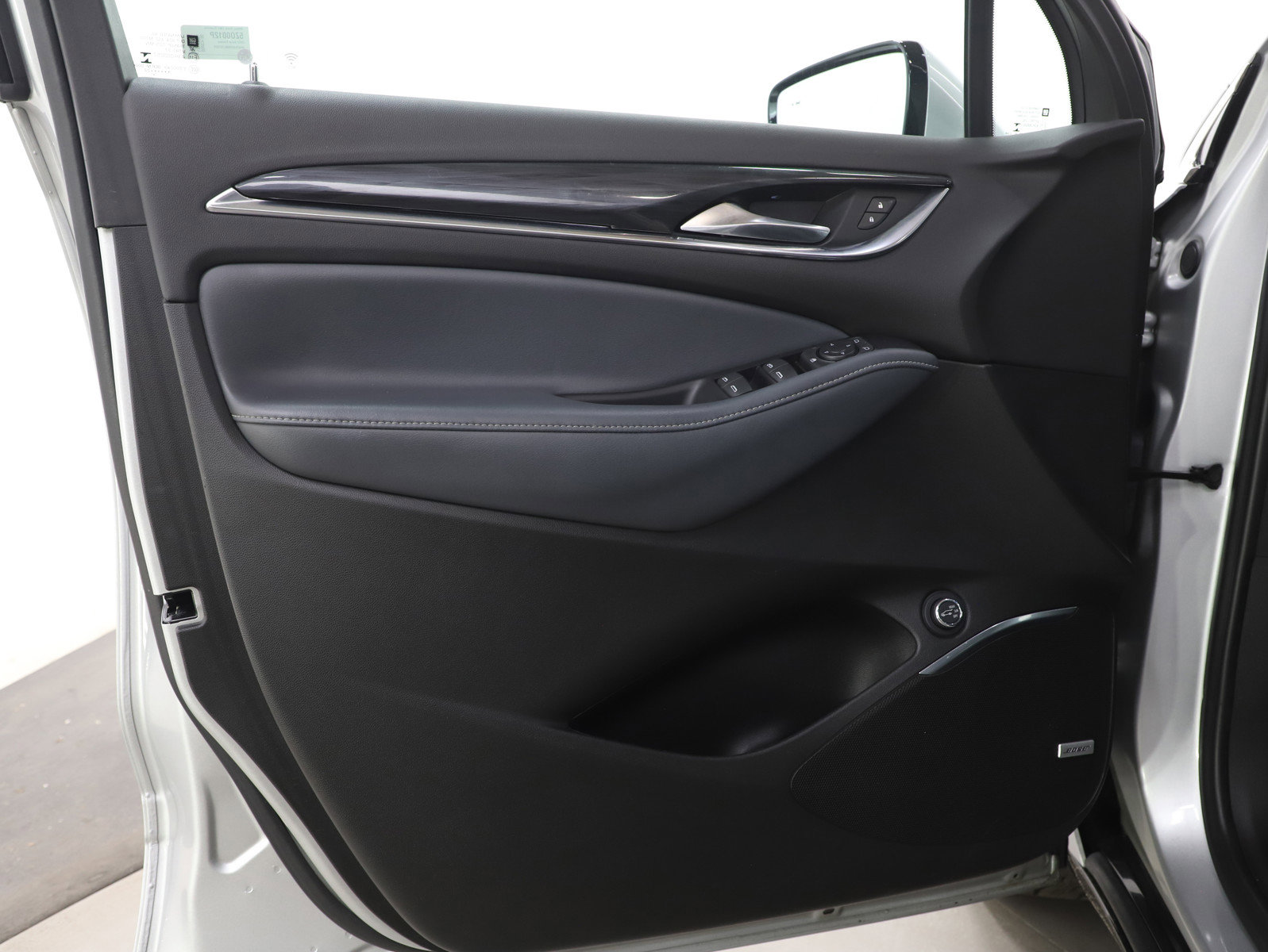 Used 2022 Buick Enclave Essence w/ Experience Buick Package image 21