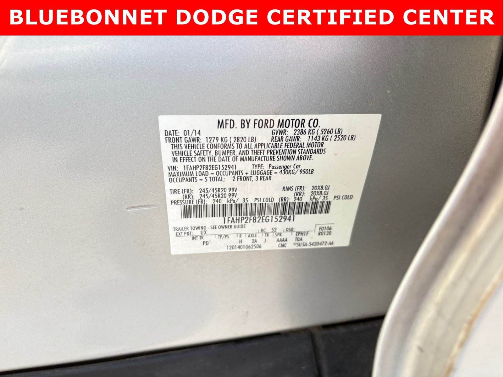 Used 2014 Ford Taurus Limited w/ Equipment Group 301A FWD image 24