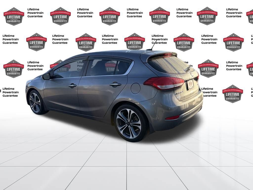Used 2016 Kia Forte EX image 3