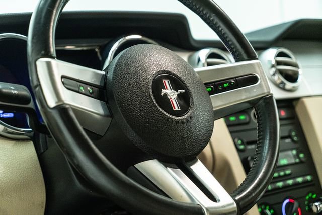 Used 2006 Ford Mustang GT Premium image 22