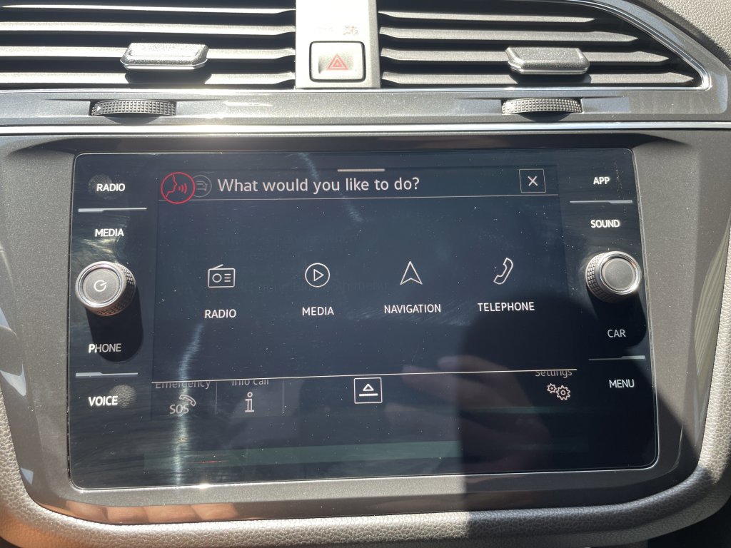 Used 2023 Volkswagen Tiguan SE R-Line image 38