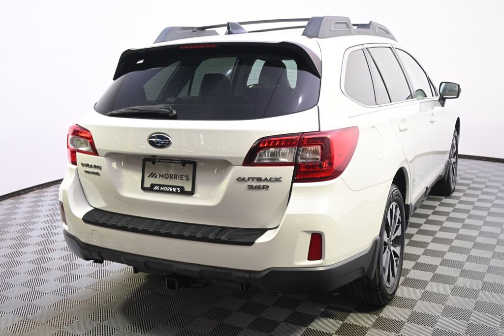 Used 2016 Subaru Outback 3.6R Limited AWD/4WD image 6