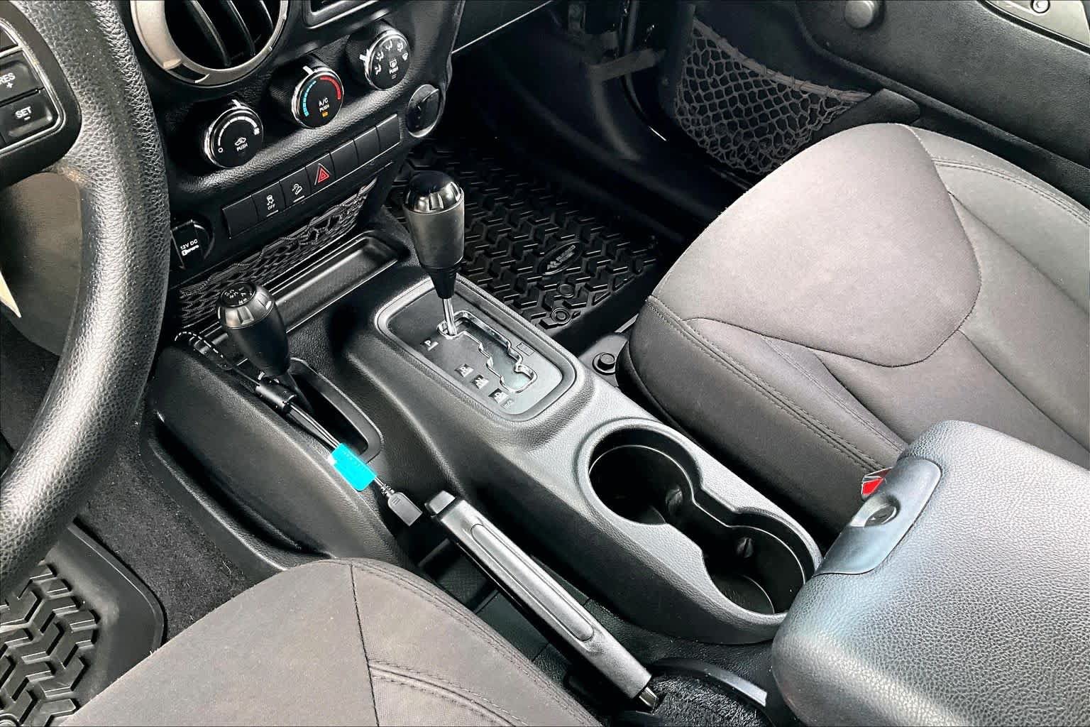 Used 2014 Jeep Wrangler Unlimited Sport AWD/4WD image 16