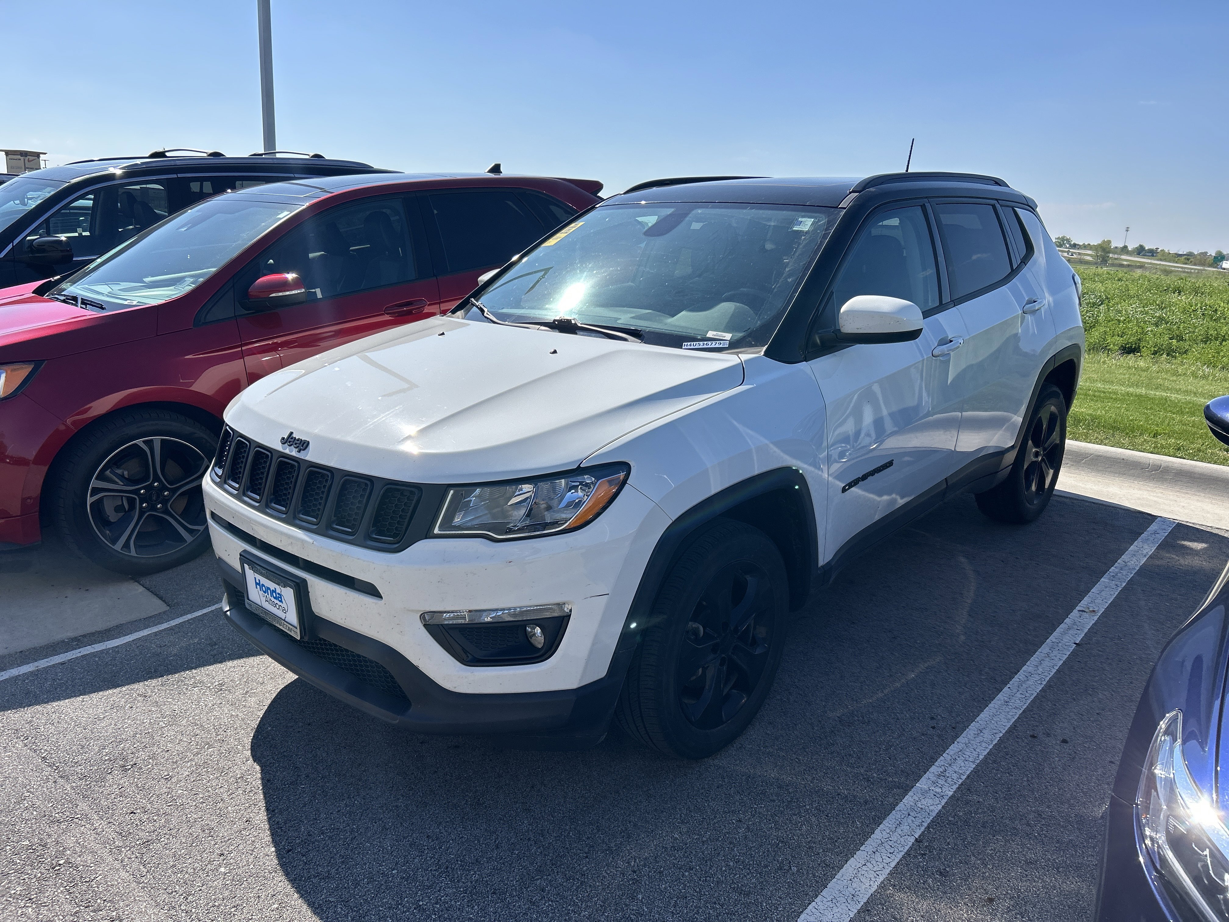 Used 2021 Jeep Compass Latitude w/ Sun and Sound Group AWD/4WD image 1