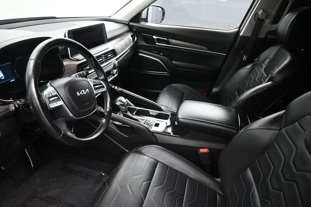 Used 2022 Kia Telluride SX w/ SX Prestige Package AWD/4WD image 8