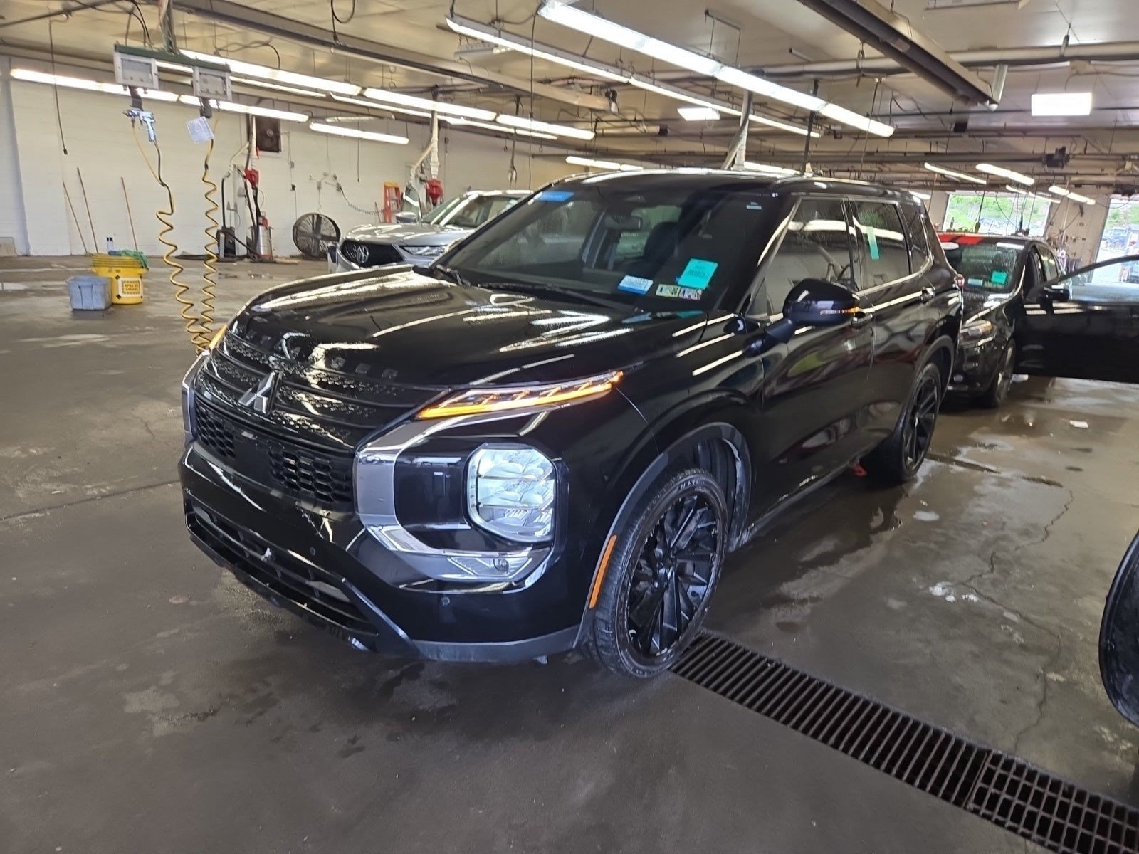 Used 2022 Mitsubishi Outlander SEL Black Edition AWD/4WD image 7