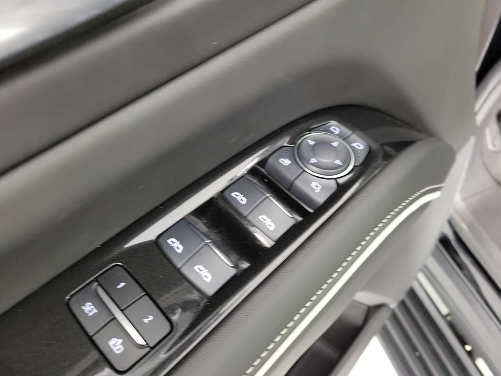 Certified 2024 Cadillac Escalade Sport Platinum w/ LPO, ONYX Package AWD/4WD image 21
