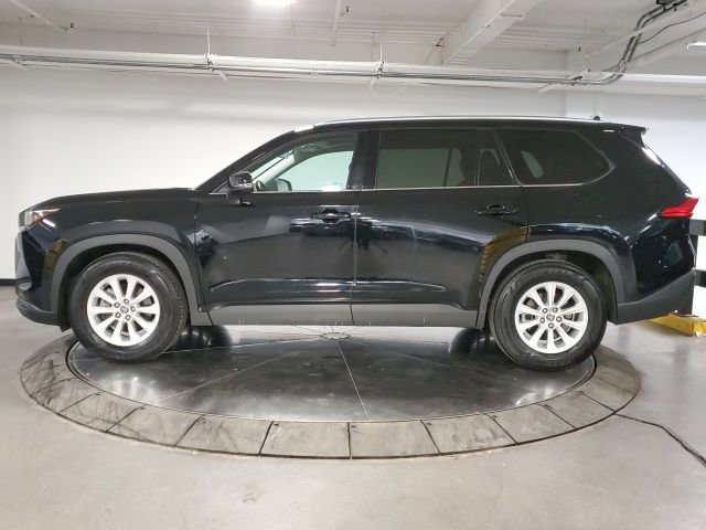 Used 2024 Toyota Grand Highlander XLE image 5