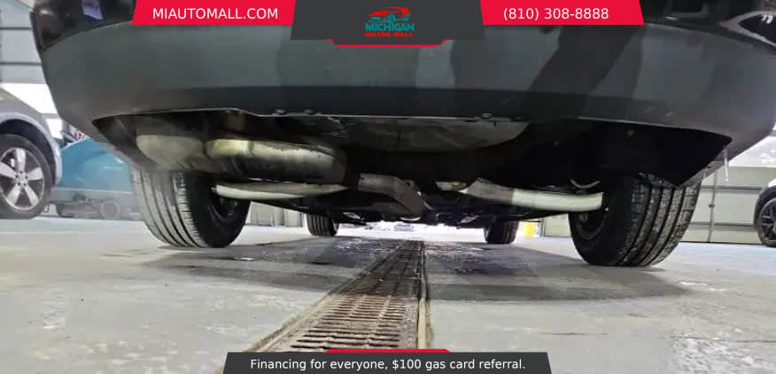 Used 2015 Chevrolet Malibu LT w/ Power Convenience Package image 24