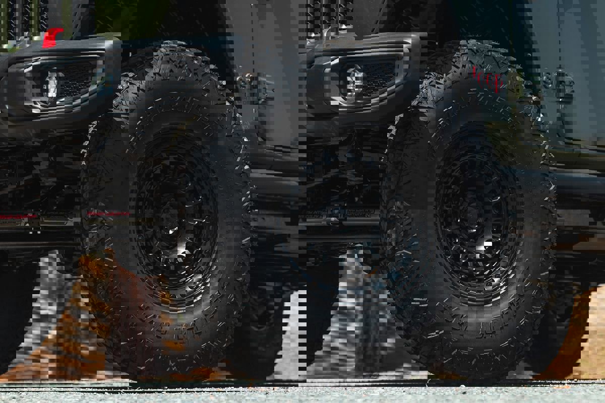 Used 2023 Jeep Gladiator Rubicon image 3