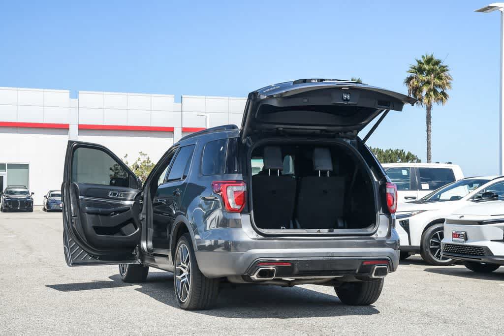 Used 2017 Ford Explorer Sport AWD/4WD image 28