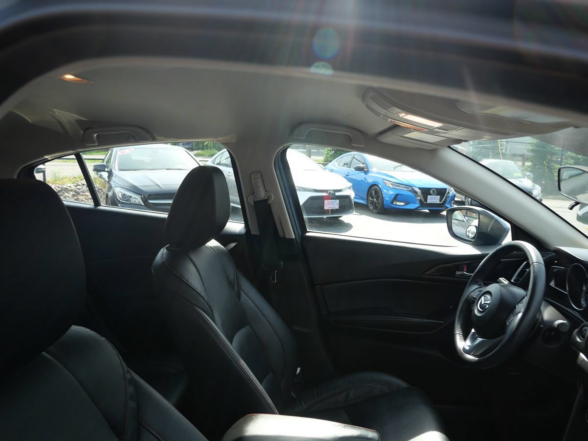 Used 2014 MAZDA MAZDA3 s Touring FWD image 30