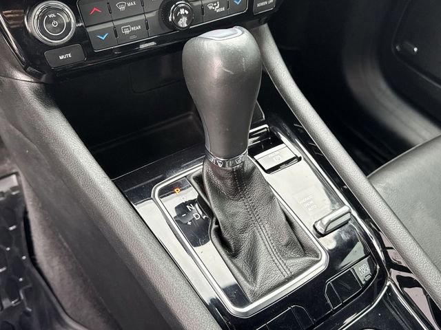 Used 2023 Jeep Compass Altitude w/ Sun and Sound Group image 17