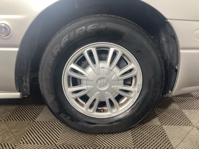 Used 2005 Buick Le Sabre Custom image 21