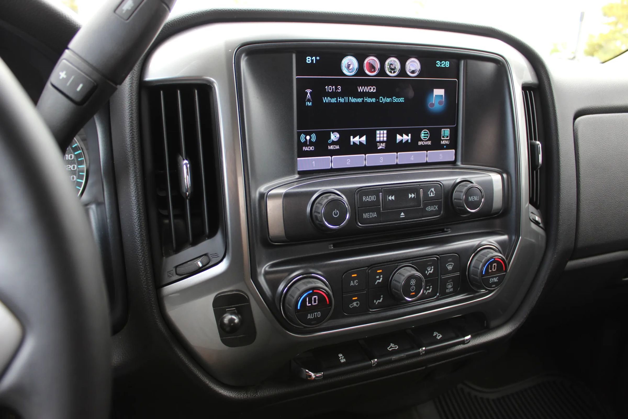 Used 2016 Chevrolet Silverado 1500 LT w/ All Star Edition image 16