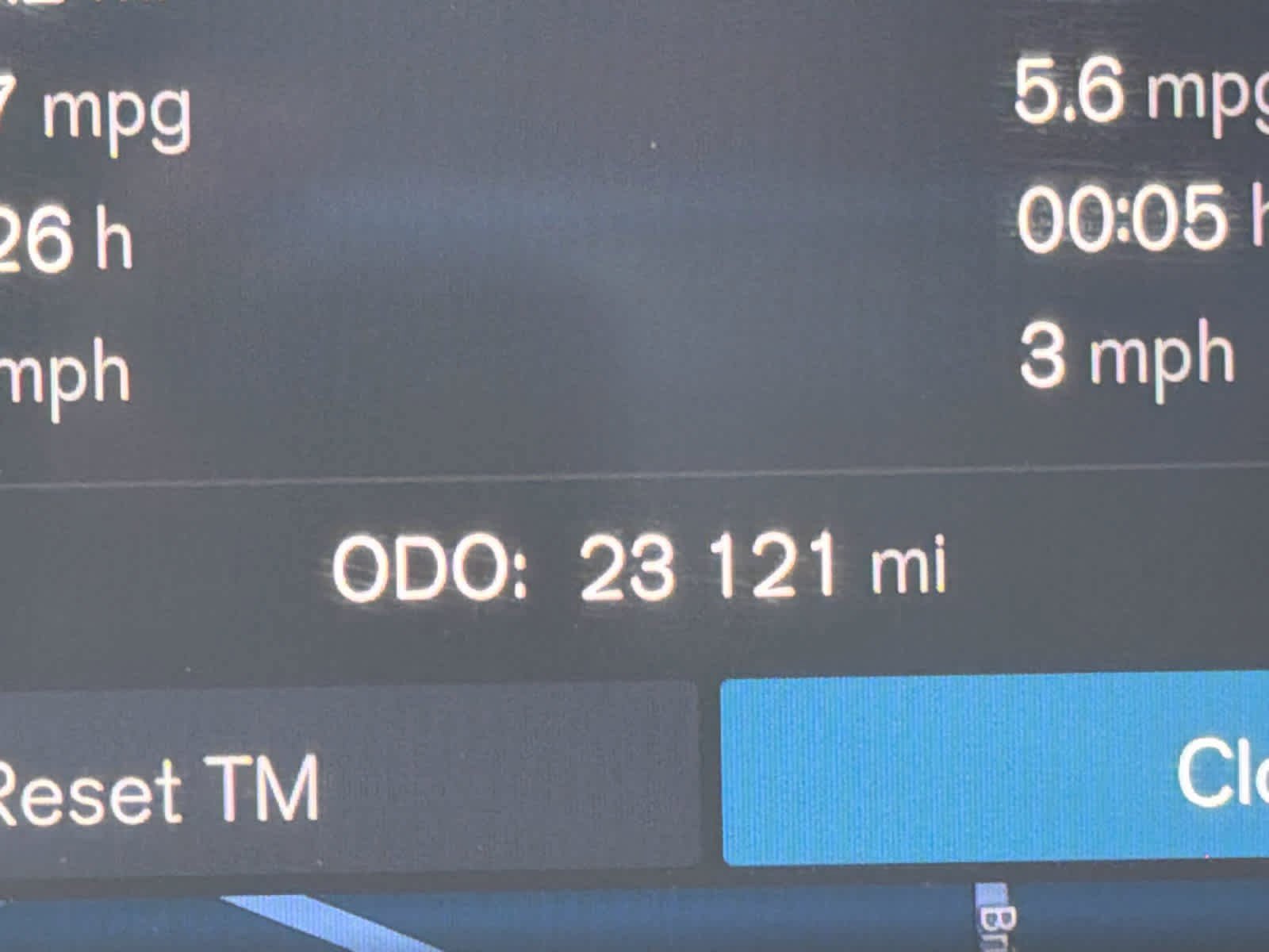 Certified 2025 Volvo XC40 B5 Core AWD/4WD image 36
