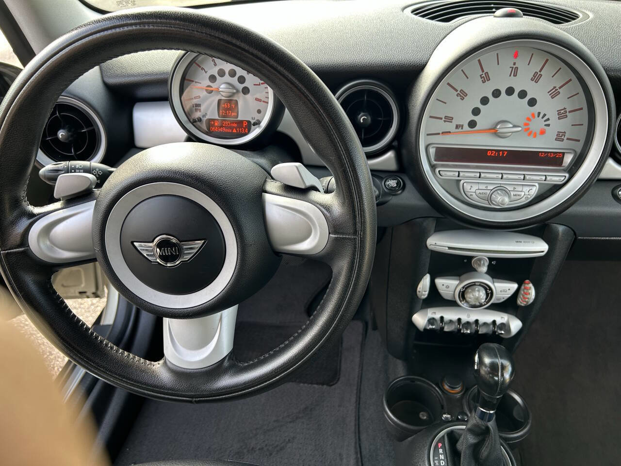 Used 2008 MINI Cooper Hardtop image 11