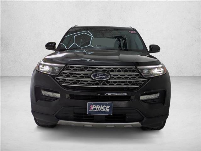 Used 2021 Ford Explorer Limited w/ Equipment Group 301A image 2