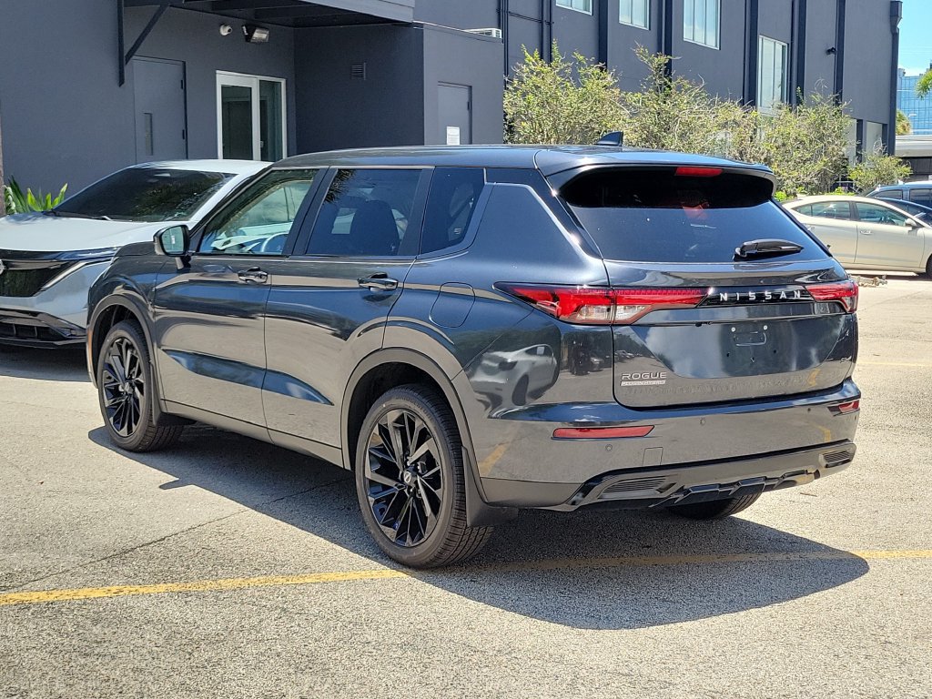 New 2026 Nissan Rogue SL AWD/4WD image 6