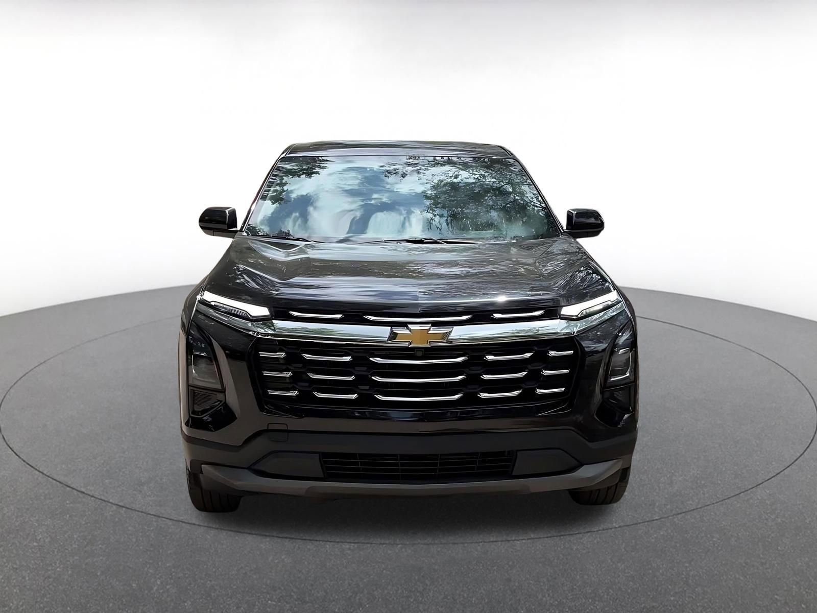 Used 2025 Chevrolet Equinox LT FWD image 4
