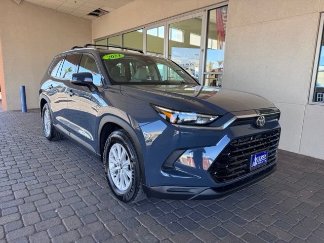 Used 2024 Toyota Grand Highlander AWD Hybrid image 7