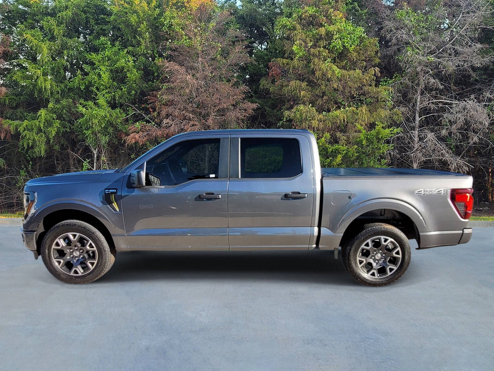 Used 2024 Ford F150 STX image 21