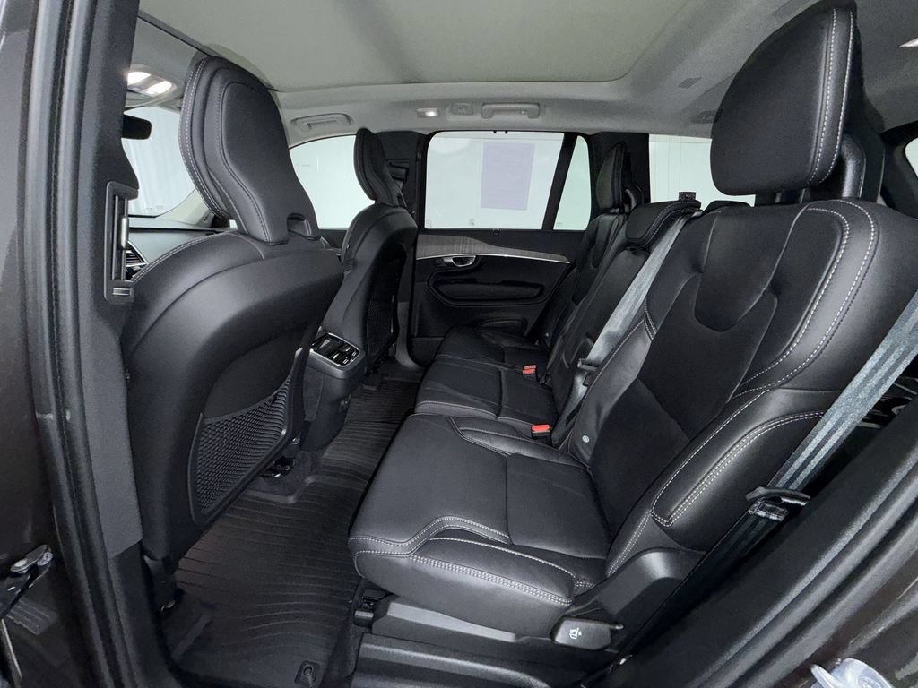 Used 2024 Volvo XC90 B6 Ultimate w/ Protection Package Premier AWD/4WD image 13