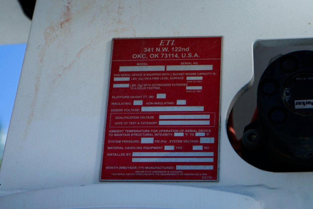 Used 2012 Ford F550 2WD Regular Cab Super Duty w/ PWR Equipment Group image 44