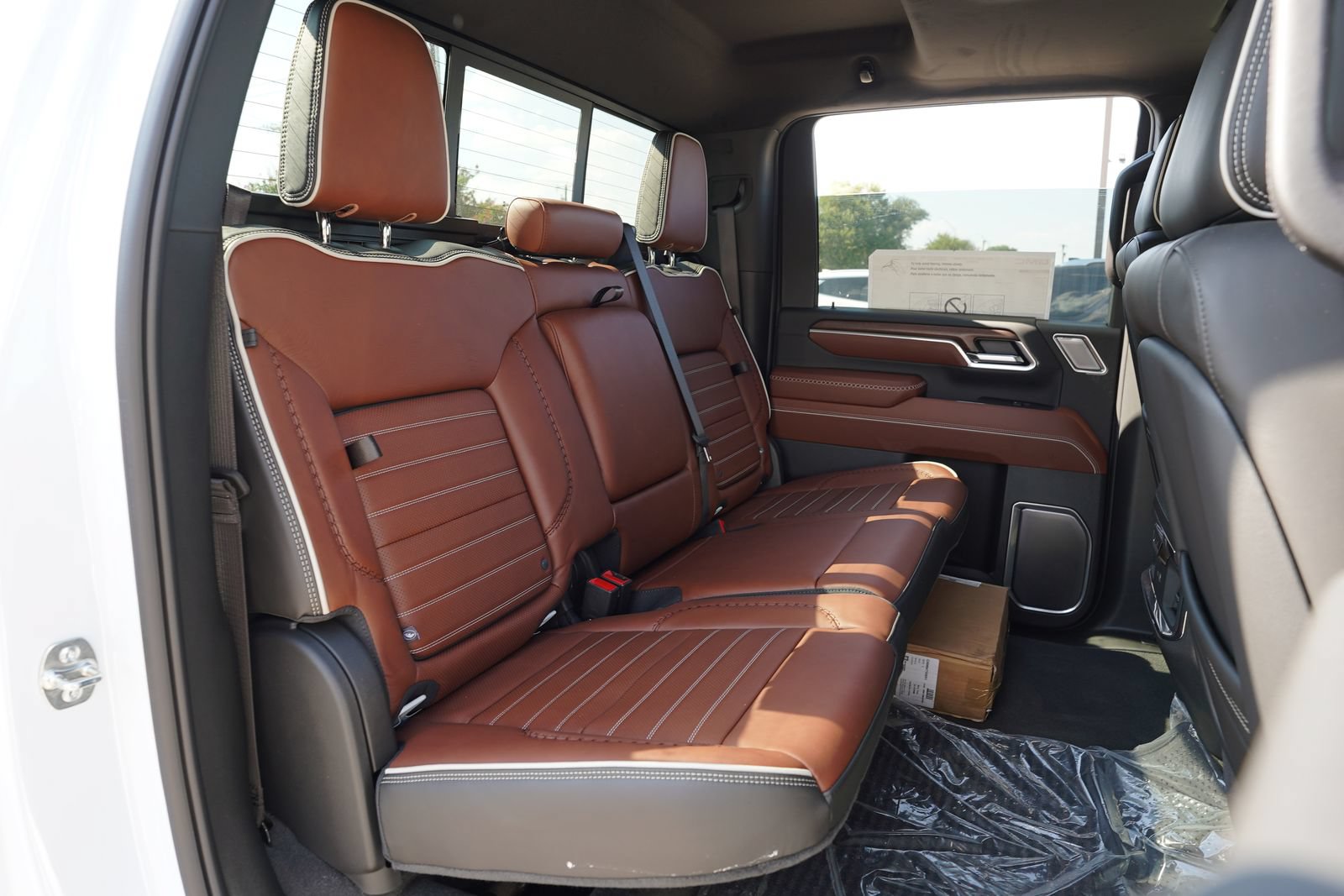 New 2026 GMC Sierra 3500 Denali Ultimate AWD/4WD image 23