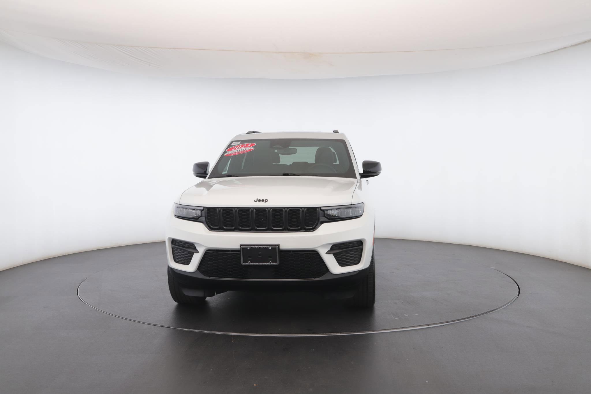 Used 2023 Jeep Grand Cherokee Altitude image 38