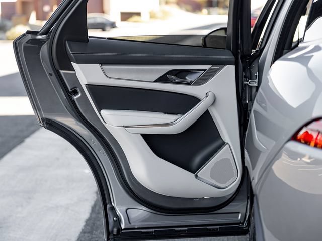 Certified 2025 Jaguar F-PACE R-Dynamic S AWD/4WD image 25