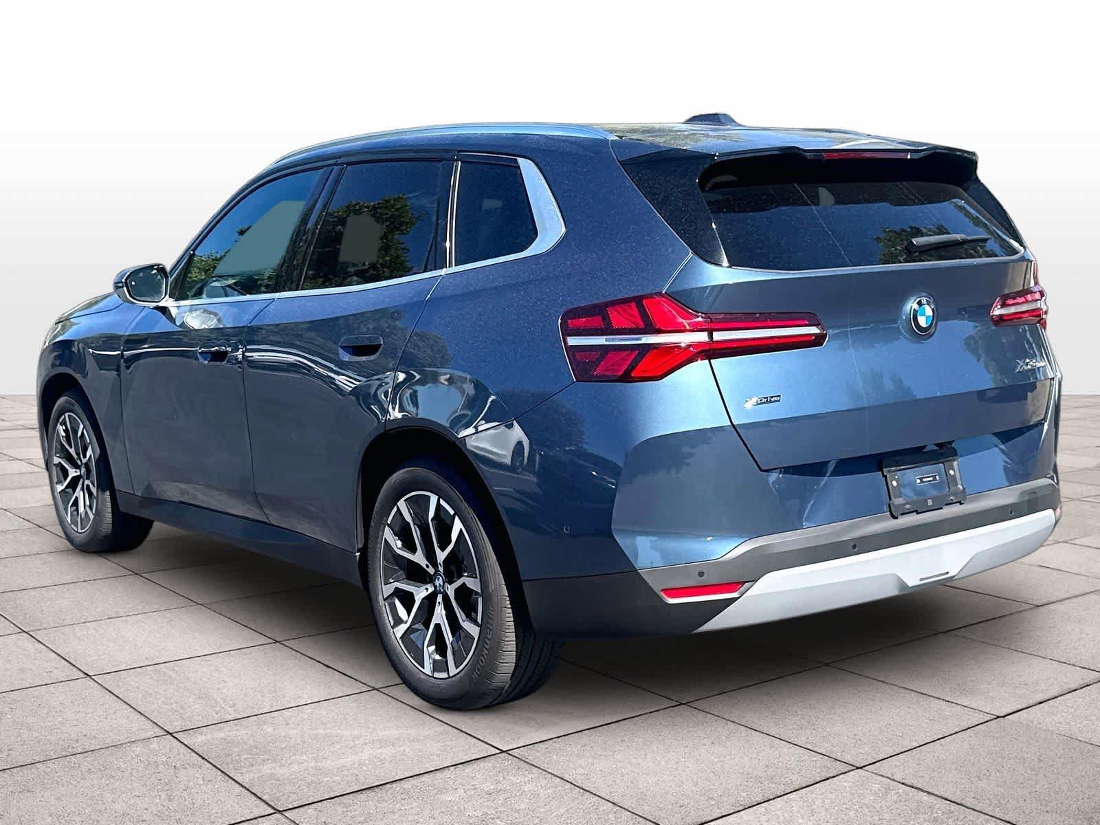 Used 2025 BMW X3 xDrive30i w/ Premium Package AWD/4WD image 7