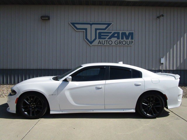 Used 2020 Dodge Charger R/T w/ Performance Handling Group image 4